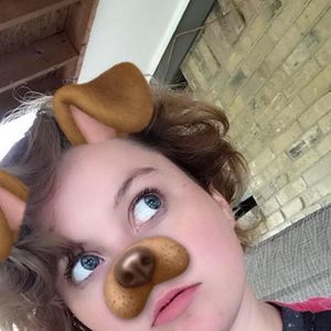 Meet your Posher, Mona